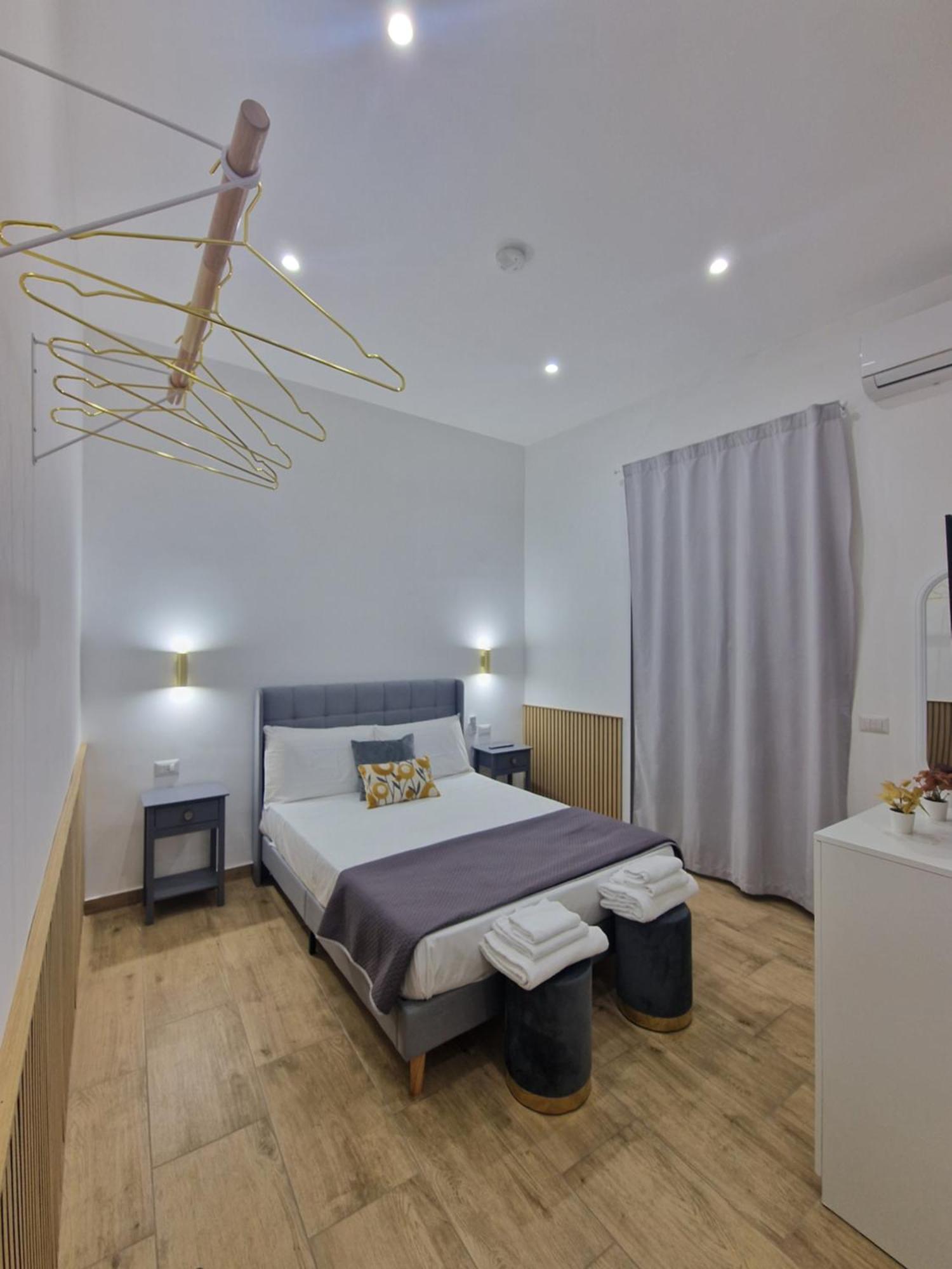 Ventre Luxury Rooms Napoli Ngoại thất bức ảnh